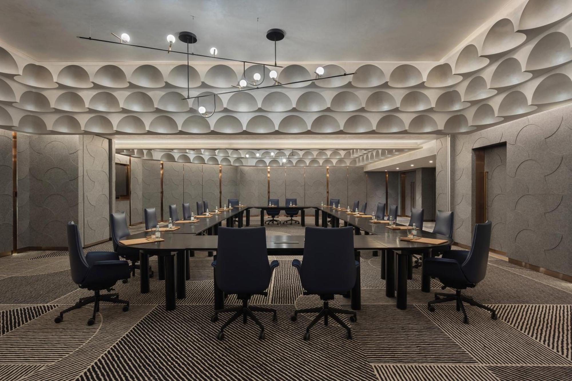 So/ Uptown Dubai 호텔 외부 사진 The meeting room of the Federal Council