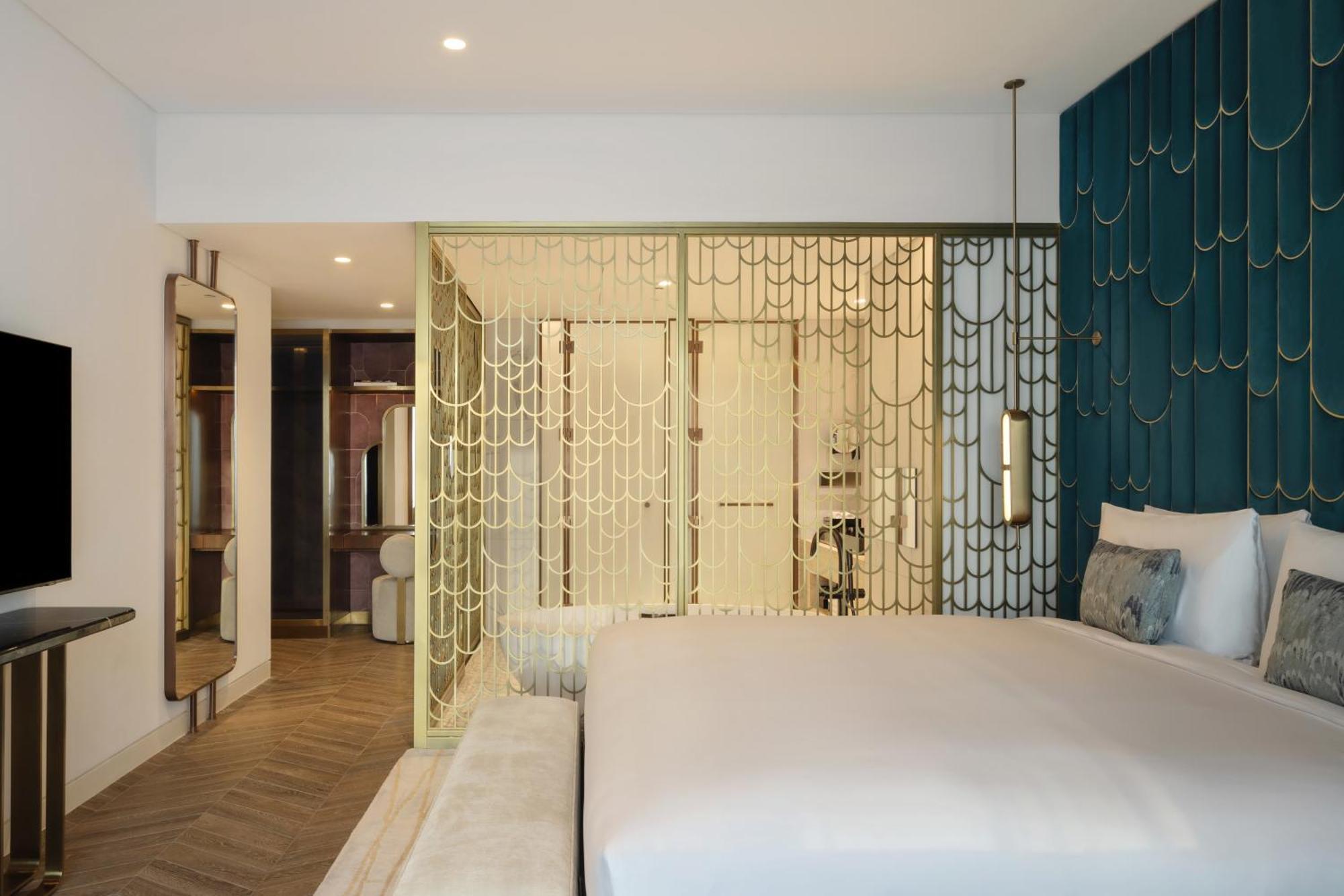 So/ Uptown Dubai 호텔 객실 사진 A bedroom at the hotel